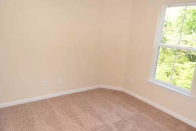 Main picture of 704 Sycamore Ct