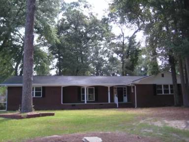 Main picture of 210 Whippoorwill Ln