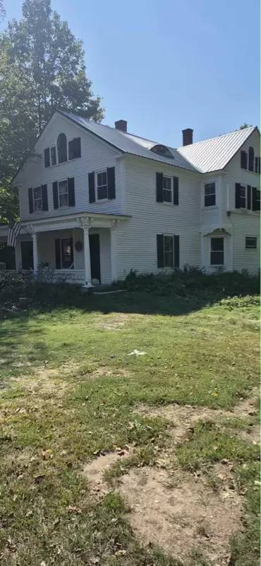 Main picture of 921 S Main St