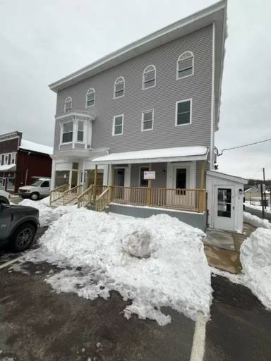 Main picture of 3 E Ludlow St