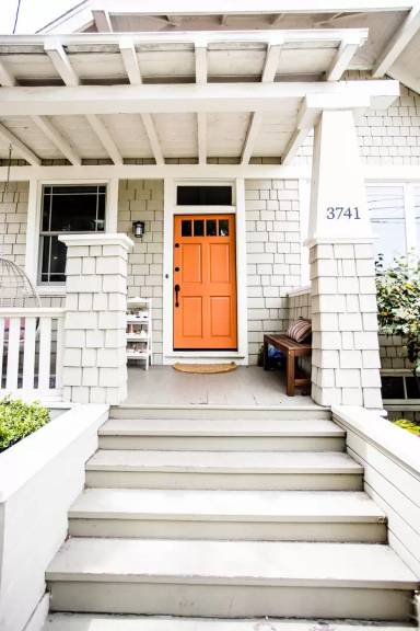 Main picture of 3741 Ardley Ave