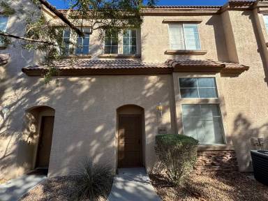 Main picture of 8409 Tiger Woods Ave