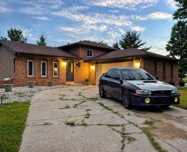 Main picture of 4202 W 76th Ct
