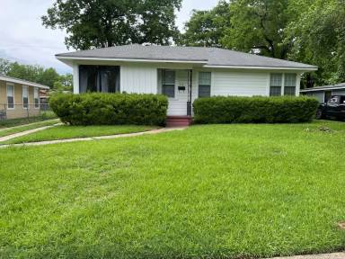 Main picture of 216 Pennsylvania Ave