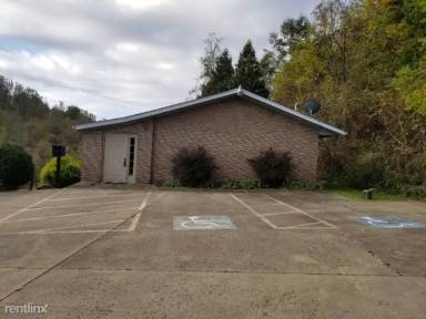 Main picture of 62700 Barnesville Hendrysburg Rd