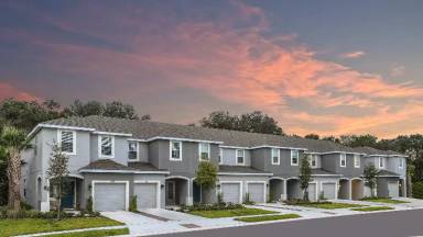 Main picture of 8632 Lunar Skye St