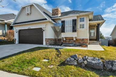 Main picture of 4306 N Chestnut Oak Dr