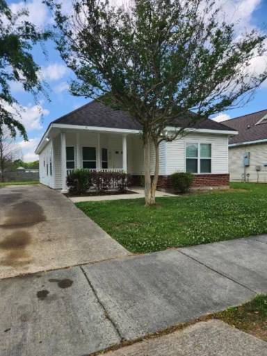 Main picture of 9173 Cedar Ct