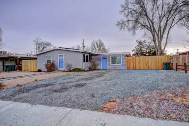 Main picture of 1630 Maple Ct
