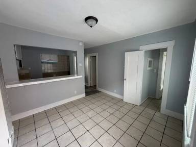 Main picture of 1128 Raymond Avenue - 4