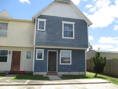 Main picture of 1512 Kraft Ave