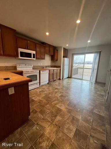 Main picture of River Trail Apartment Homes