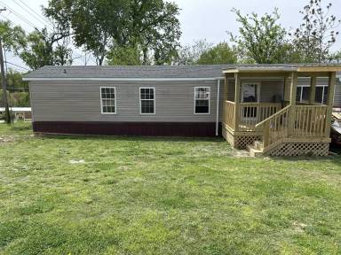 Main picture of 155 Como Ave