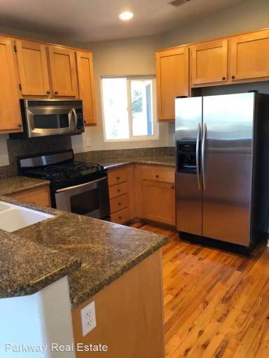 Main picture of 2549 Horton Ave
