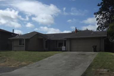 Main picture of 7809 Royal Oak Dr SE