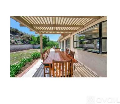 Main picture of 450 Marview Ln