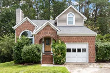 Main picture of 3909 Kettering Dr