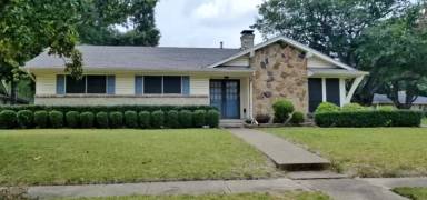 Main picture of 1538 Douglas Dr