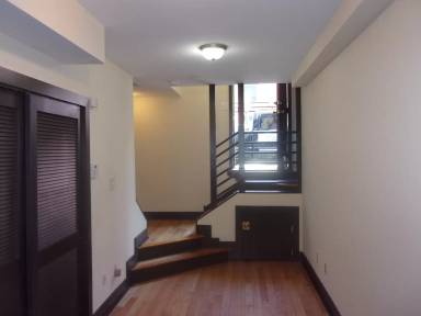 Main picture of 1706 Arlington St