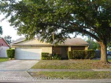 Main picture of 7640 Rio Pinar Lakes Blvd