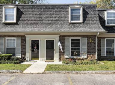 Main picture of 1010 Country Club Rd
