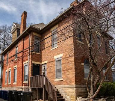 Main picture of 1355 Dennison Ave