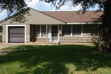 Main picture of 3750 Graves Ave