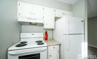 Main picture of 2214 Sherwood Ave