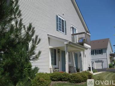 Main picture of 623 Fox Ridge Dr