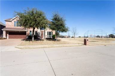Main picture of 10028 Promontory Dr