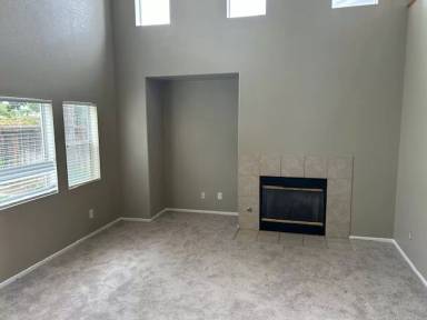 Main picture of 32516 Guevara Dr