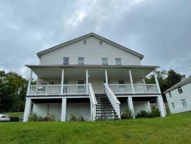 Main picture of 27 S Main St Apartments