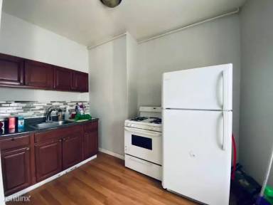 Main picture of 202 Ocean Ave