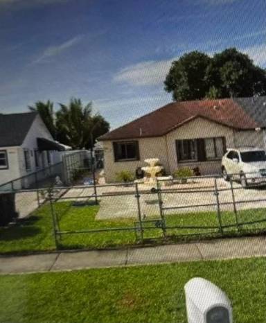 Main picture of 19944 SW 122nd Ave