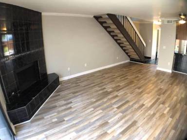 Main picture of 389 Shady Ln