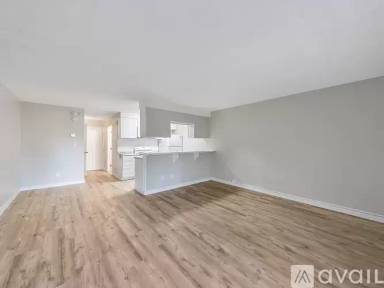 Main picture of 3025 Huntleigh Dr