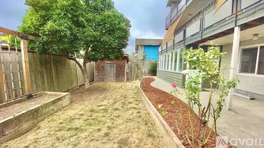 Main picture of 6247 3rd Ave NW