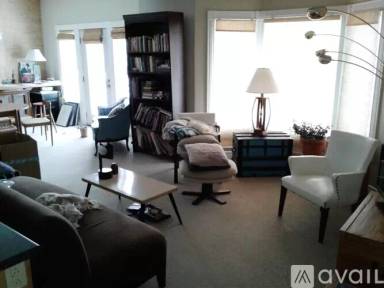 Main picture of 802 Elmwood Ave