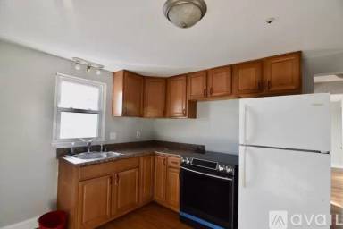 Main picture of 18 Essex St