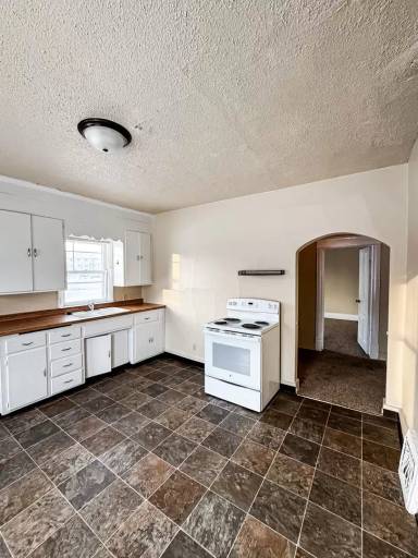 Main picture of 1017 17th St N