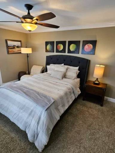 Main picture of 14949 Hook Hollow Rd