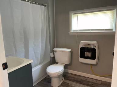 Main picture of 214 N 2nd St