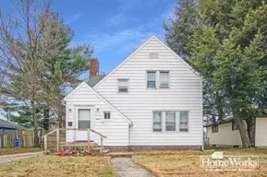 Main picture of 1609 Johnson St