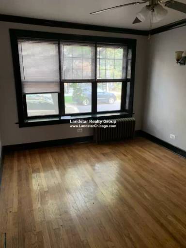 Main picture of 3114 N Karlov Ave