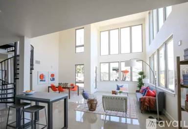 Main picture of 401 Derby Ave