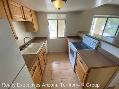 Main picture of Sierra Madre Condominiums