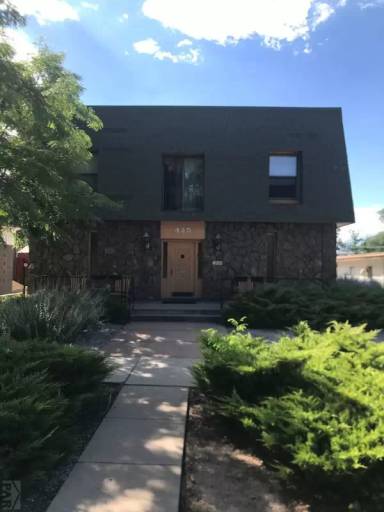 Main picture of 425 Colorado Ave