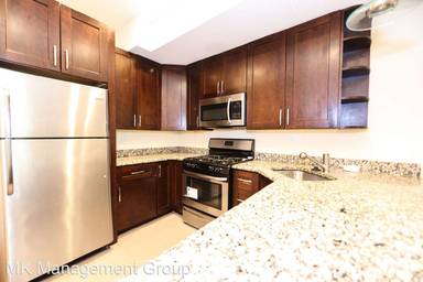 Main picture of 1408 N Willington St
