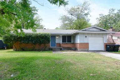 Main picture of 6508 Finch Dr