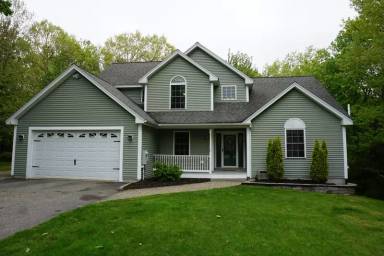 Main picture of 60 Rockwood Dr